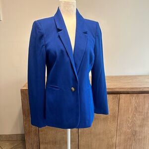 Blue jacket size L, never worn